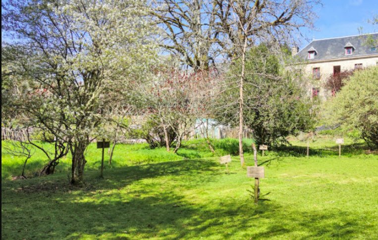 Parc Arboretum de Saint-Setiers, Saint-Setiers, France, France